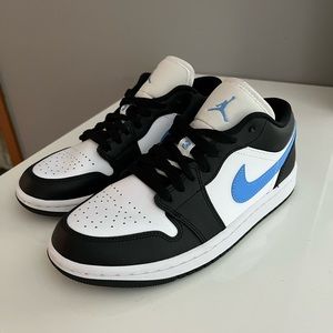 Women’s Air Jordan 1 Low Black University Blue